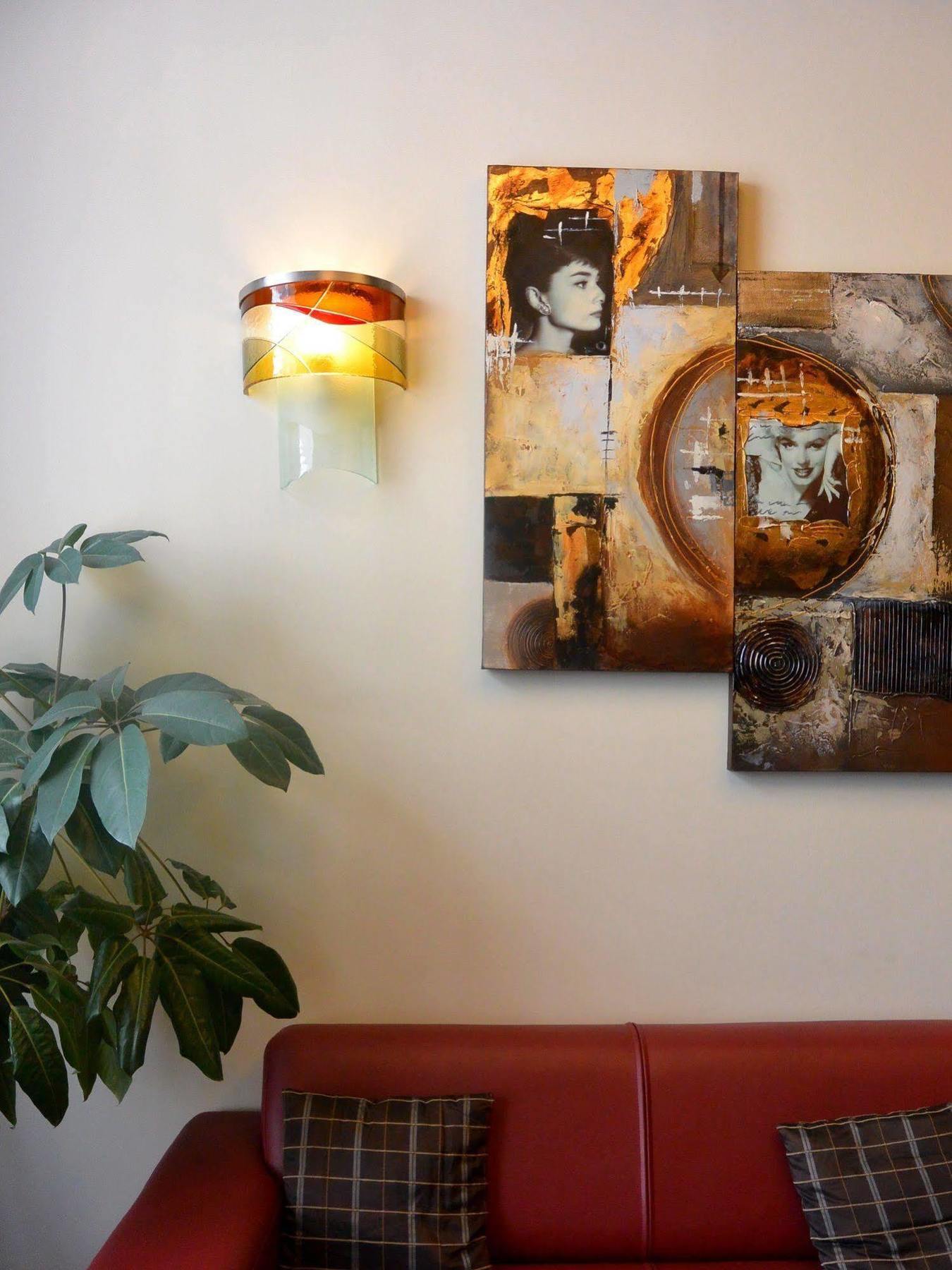 Apparthotel Belle Vue La Louvière Exteriör bild