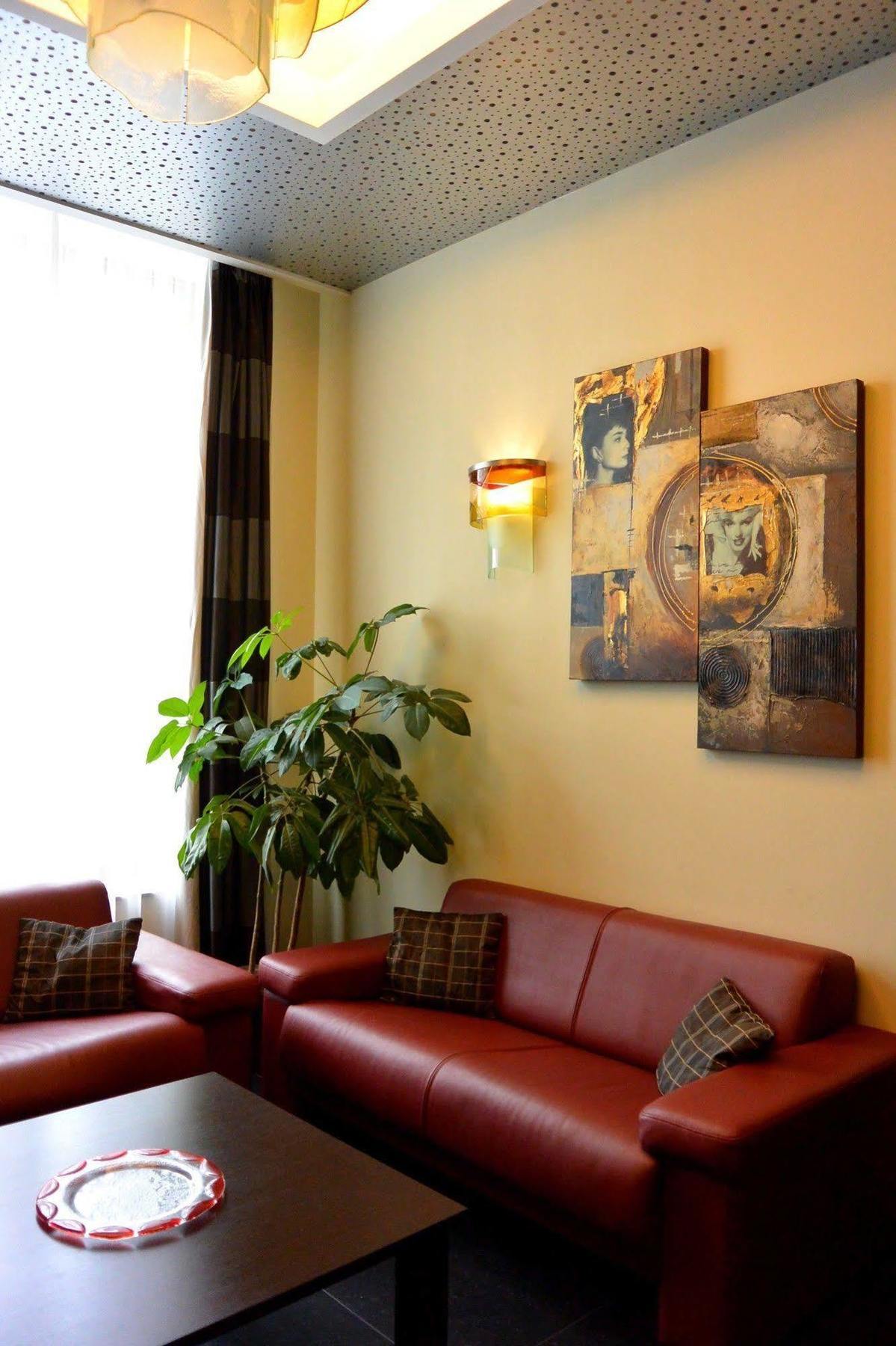 Apparthotel Belle Vue La Louvière Exteriör bild
